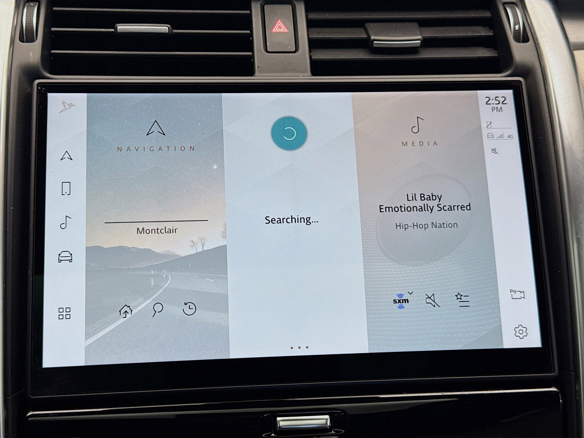 Used 2021 Land Rover Discovery S R-Dynamic image 9