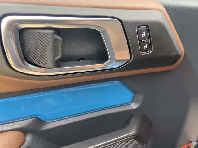Used 2024 Ford Bronco Heritage Edition image 12