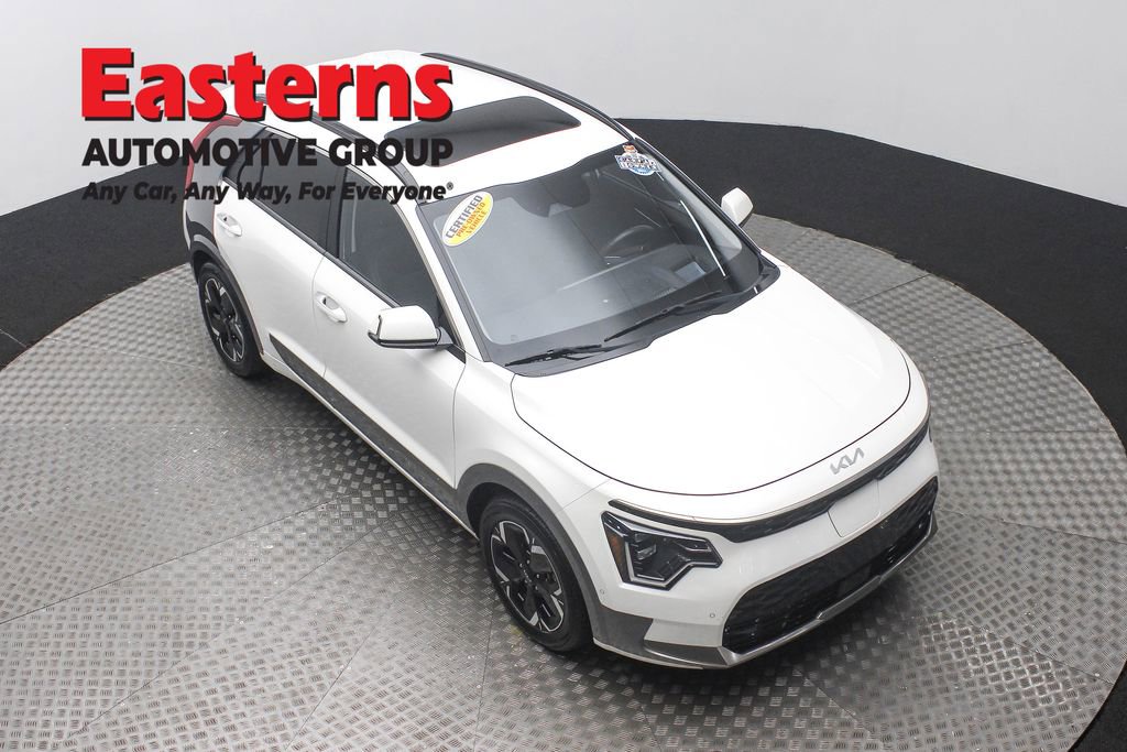 Used 2023 Kia Niro Wave image 3