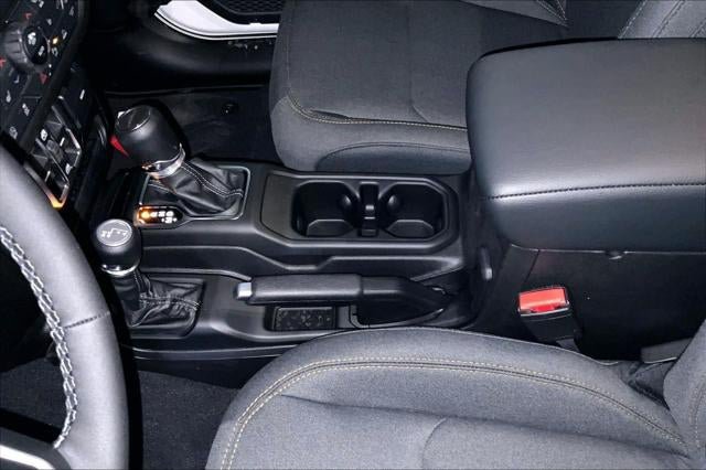 New 2026 Jeep Gladiator Sport AWD/4WD image 35