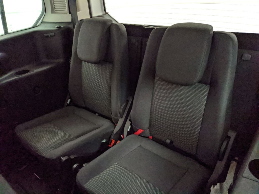Used 2017 Ford Transit Connect XL image 18
