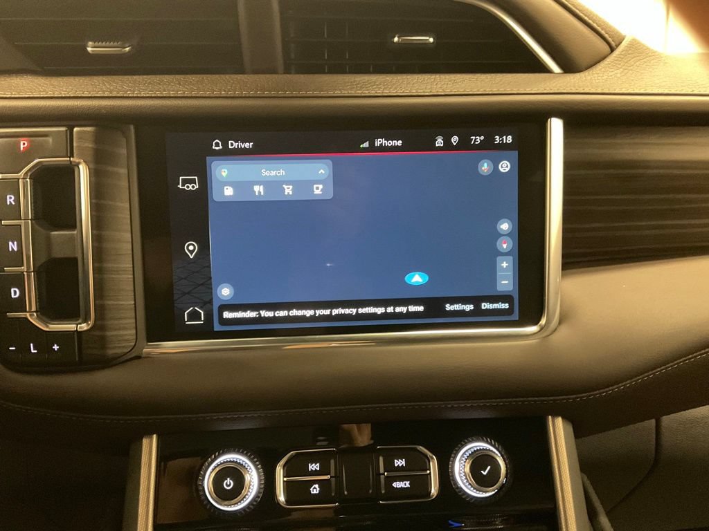 Used 2024 GMC Yukon XL Denali w/ Denali Reserve Package AWD/4WD image 8