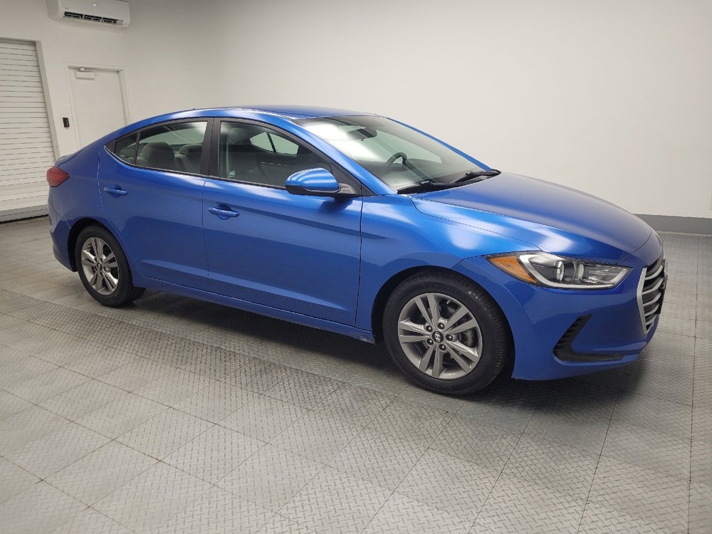 Used 2017 Hyundai Elantra SE image 11