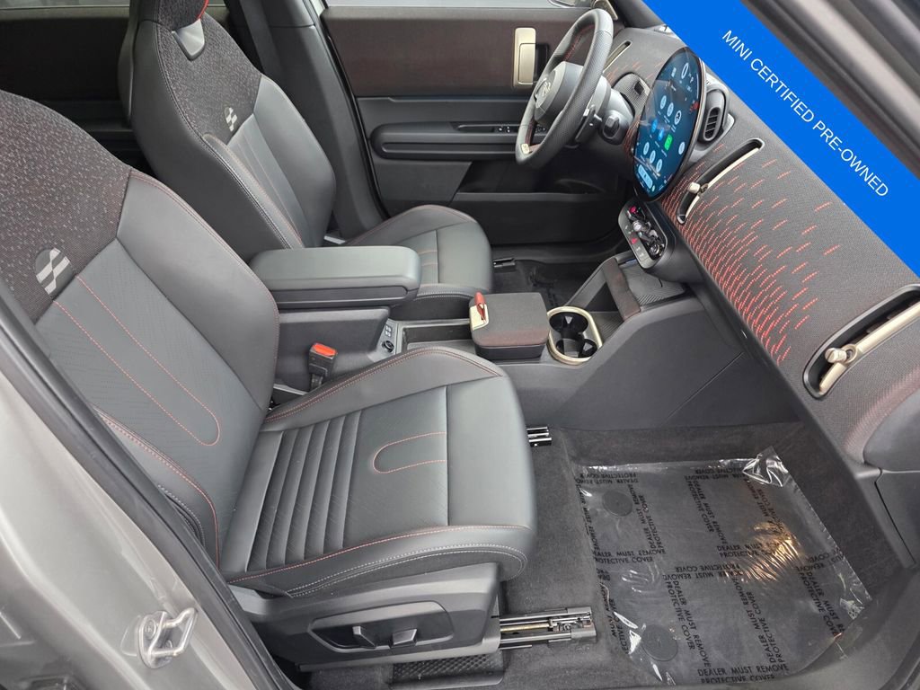 Used 2025 MINI Cooper Countryman John Cooper Works w/ Comfort Package Max image 27