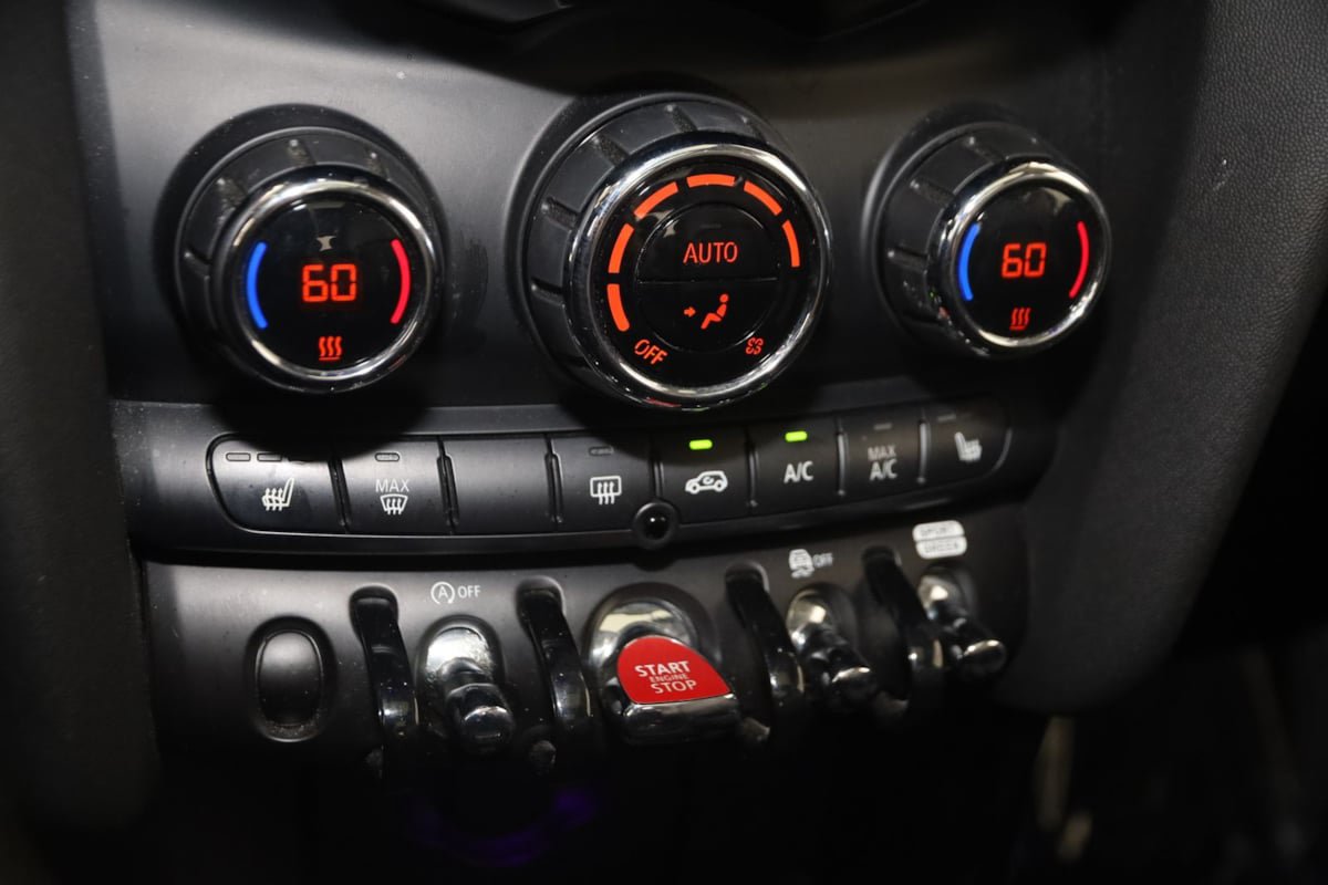 Used 2021 MINI Cooper S FWD image 26