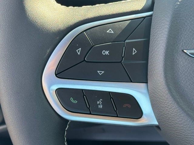 New 2026 Chrysler Pacifica Select image 14