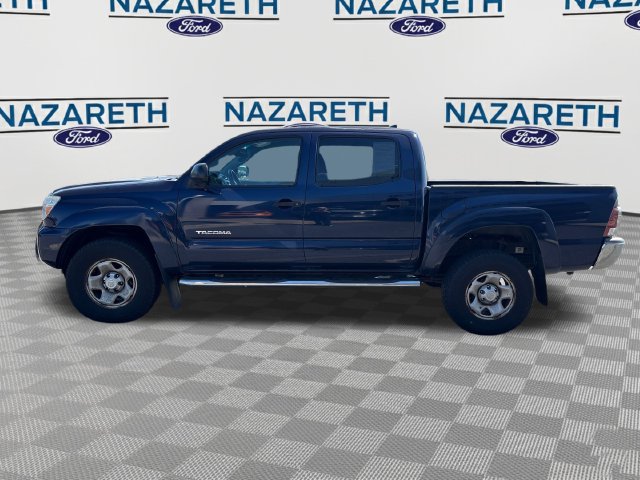 Used 2012 Toyota Tacoma 4x4 Double Cab w/ SR5 Pkg image 4