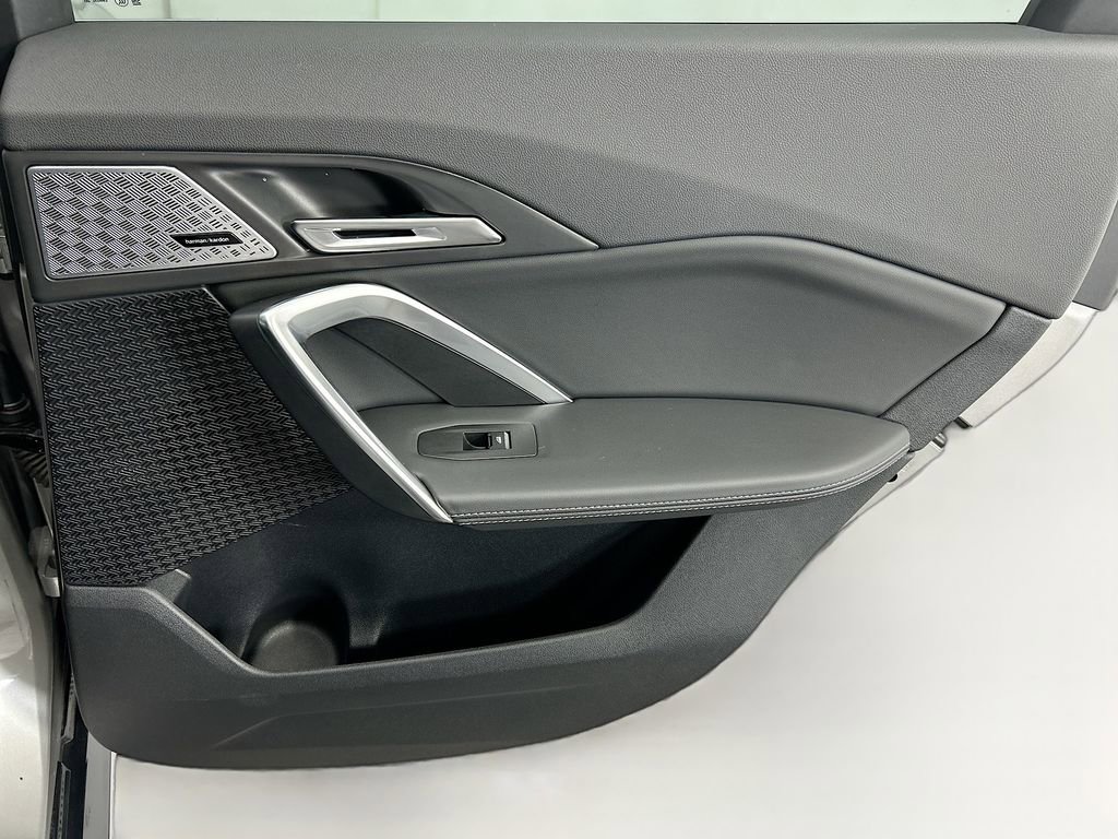 Certified 2025 BMW X1 xDrive28i w/ Premium Package image 25