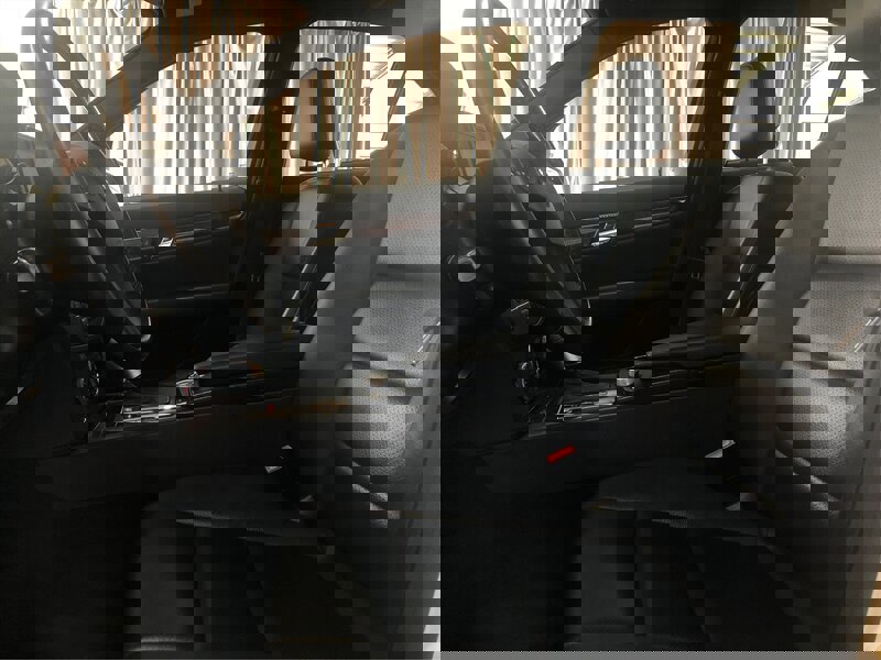 Used 2011 Mercedes-Benz C 300 C 300 image 9