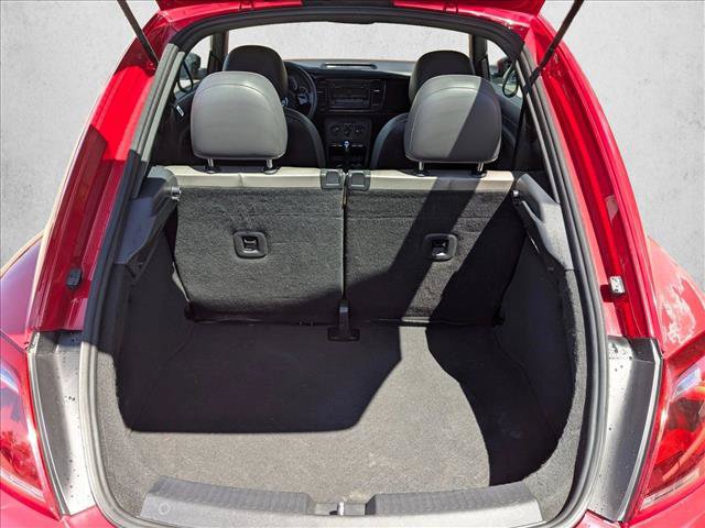 Used 2015 Volkswagen Beetle 1.8T FWD image 6