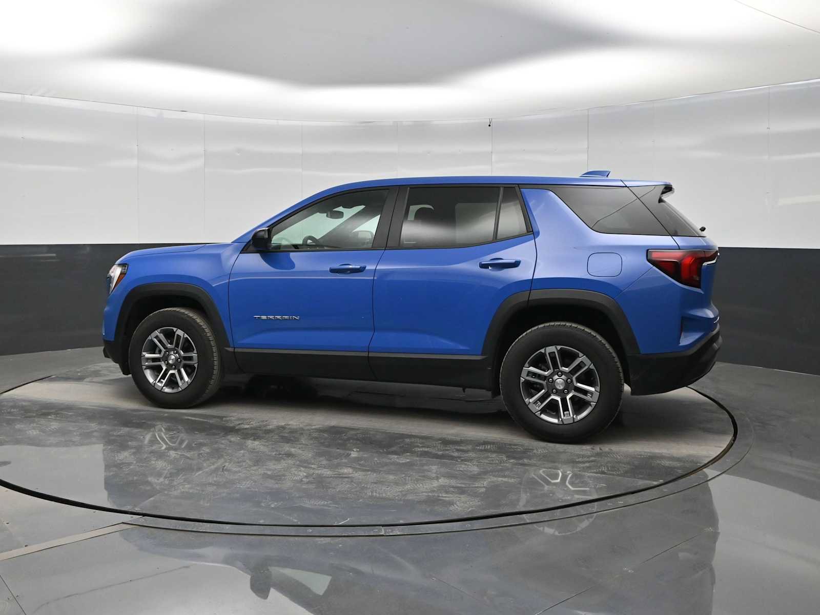 Used 2026 GMC Terrain Elevation AWD/4WD image 4