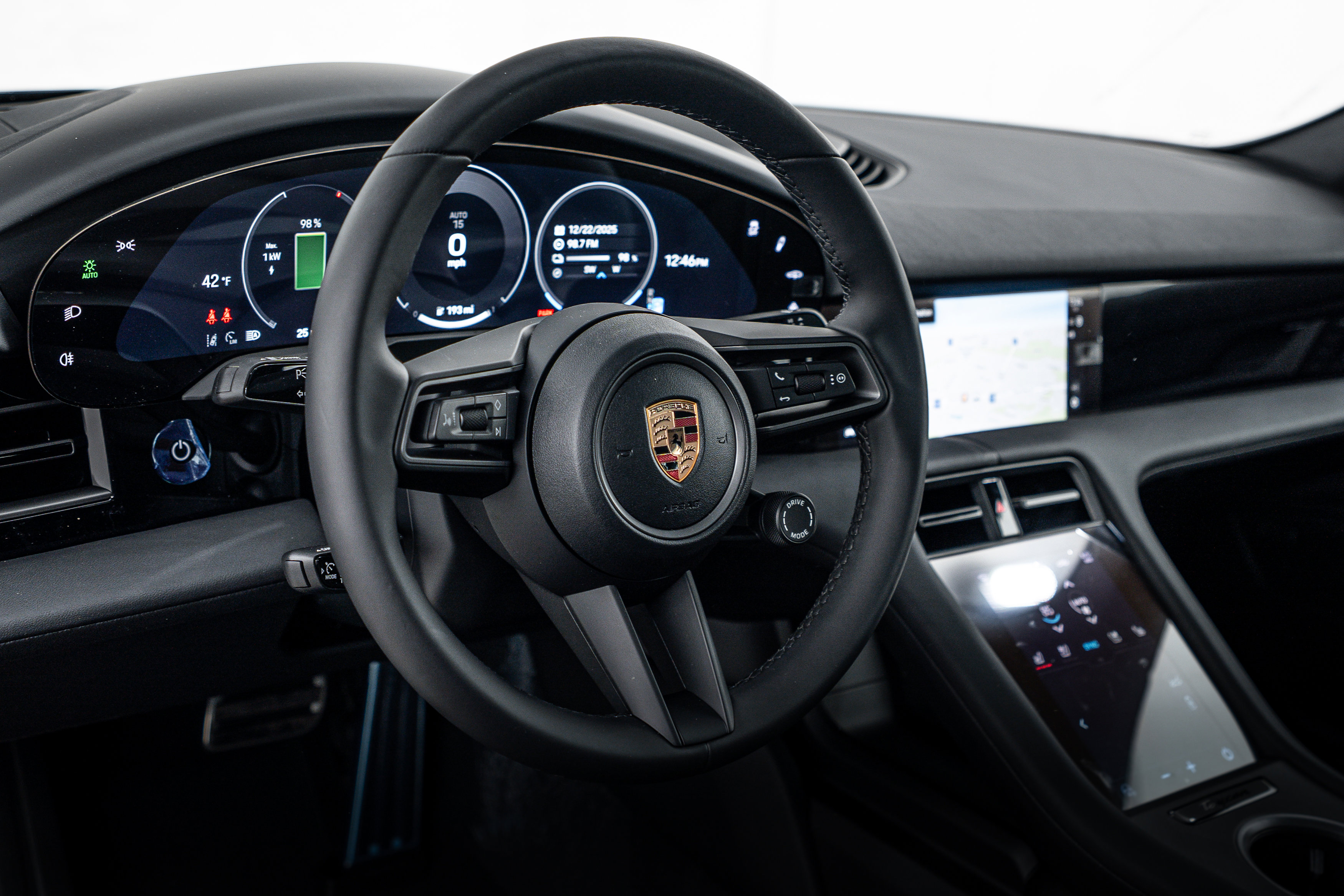 New 2026 Porsche Taycan image 13