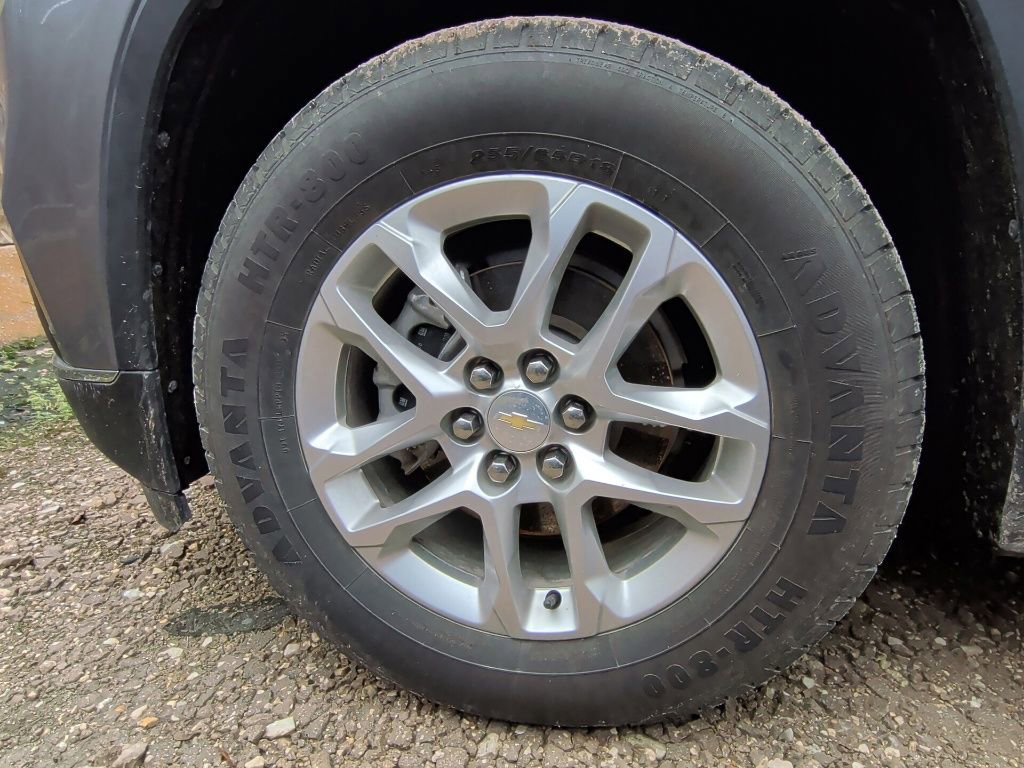 Used 2021 Chevrolet Traverse LT FWD image 10