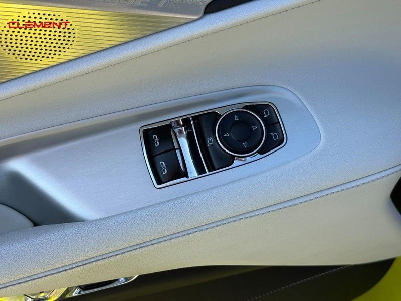 Used 2024 Chevrolet Corvette Stingray Preferred Cpe w/ 2LT RWD image 16