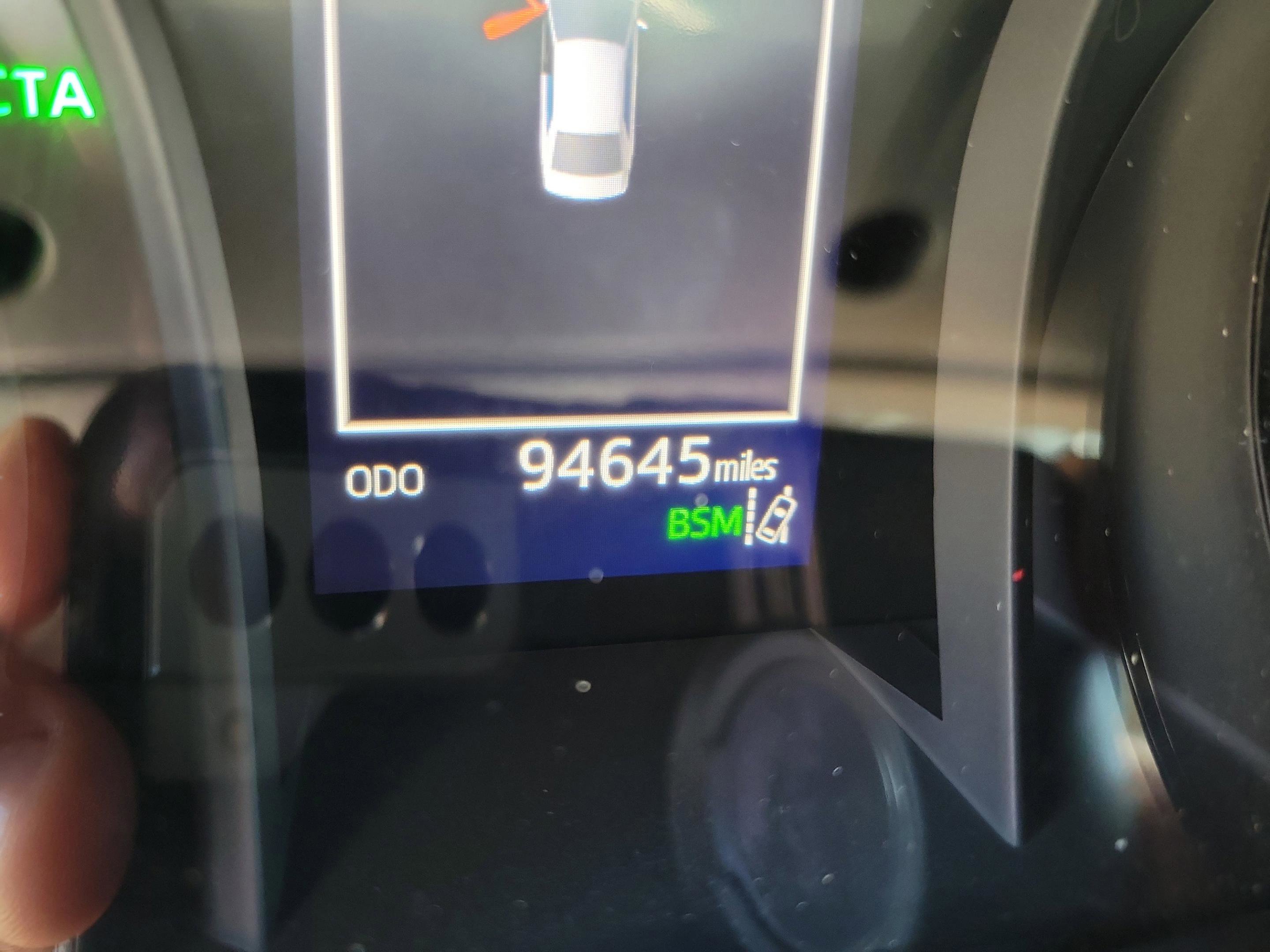Used 2018 Toyota Camry SE w/ Moonroof Package FWD image 18