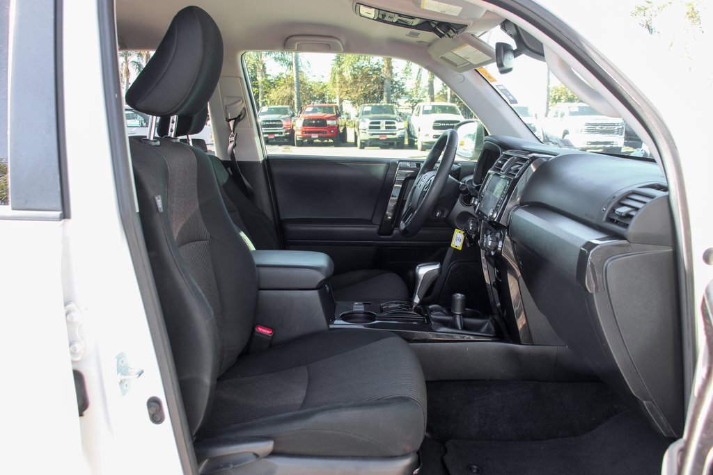 Used 2020 Toyota 4Runner TRD Off-Road Premium image 38