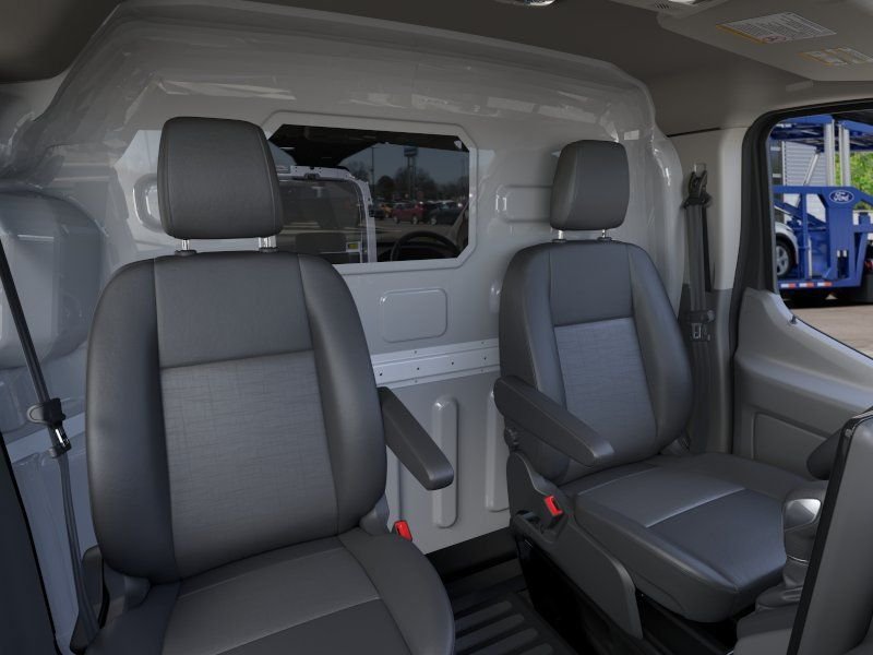 New 2026 Ford Transit 150 Low Roof RWD image 31
