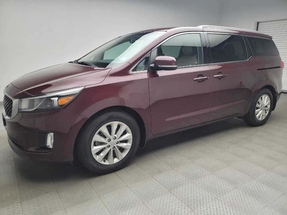 Used 2017 Kia Sedona EX FWD image 2
