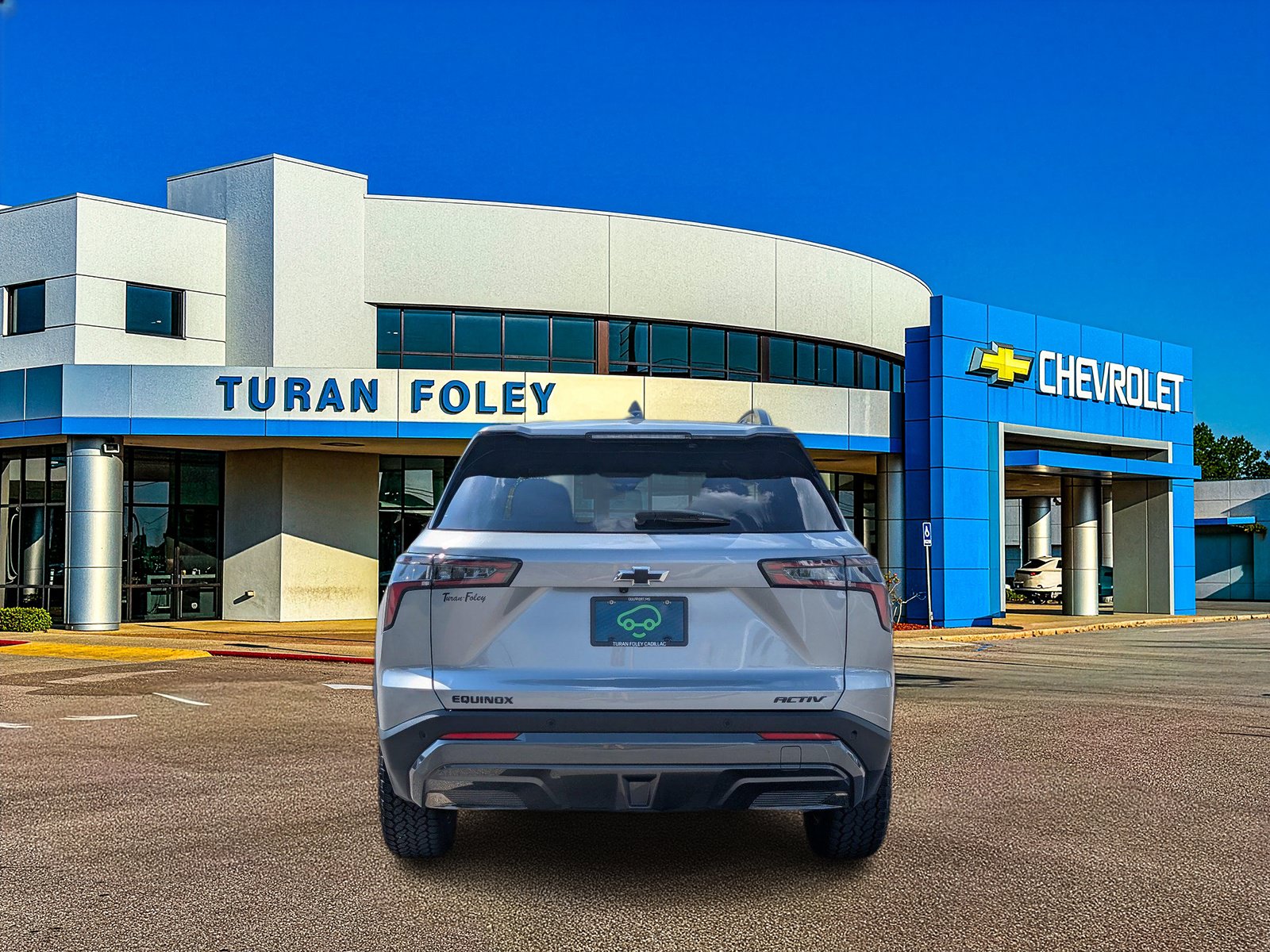 Certified 2026 Chevrolet Equinox ACTIV w/ Convenience Package III FWD image 4