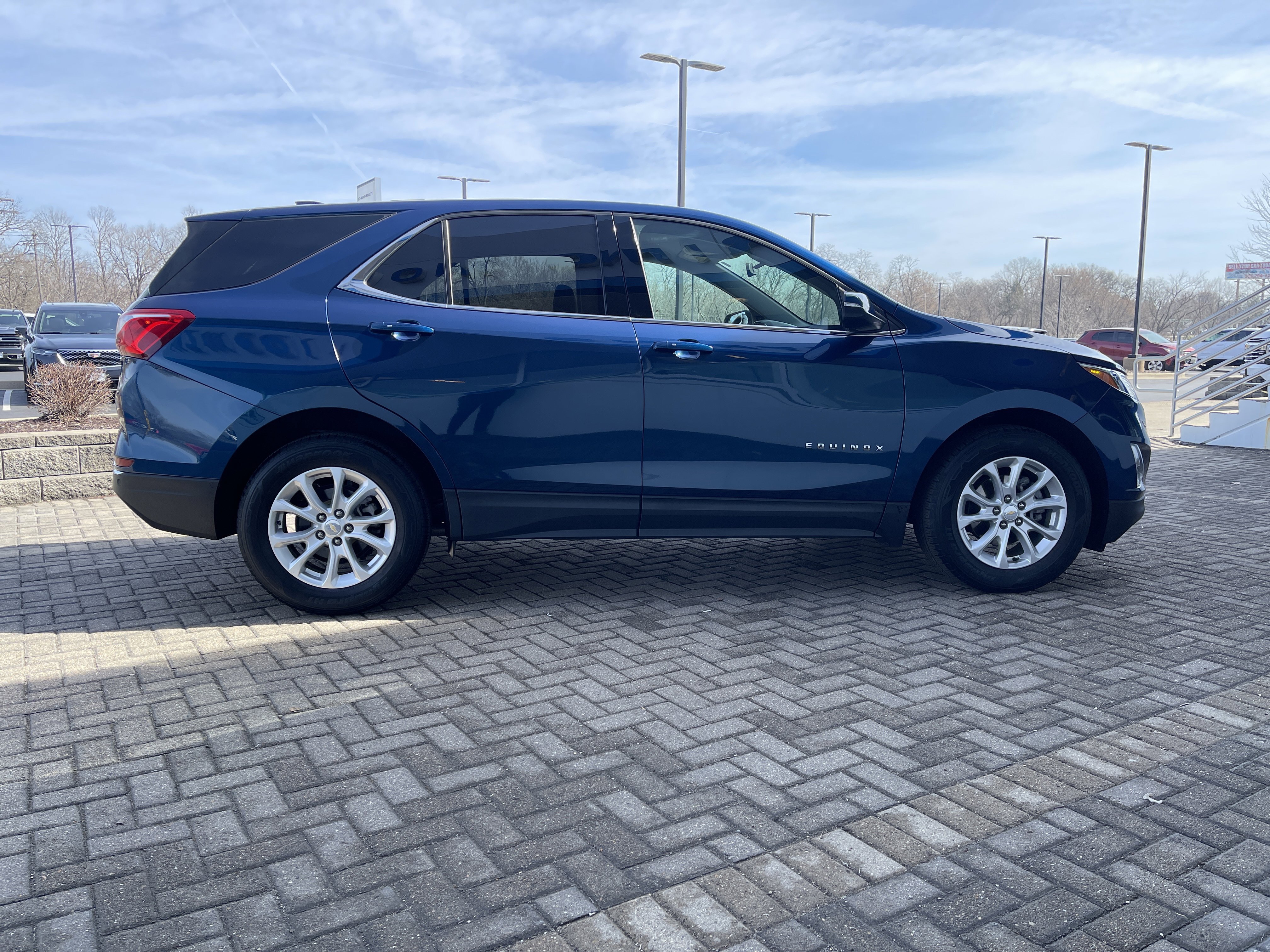 Used 2019 Chevrolet Equinox LT image 6