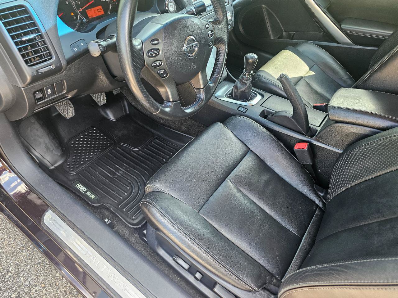 Used 2012 Nissan Altima 3.5 SR FWD image 23