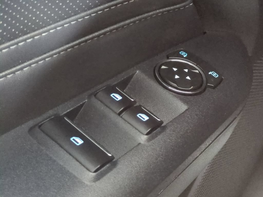 Used 2024 Ford Mustang Premium RWD image 34
