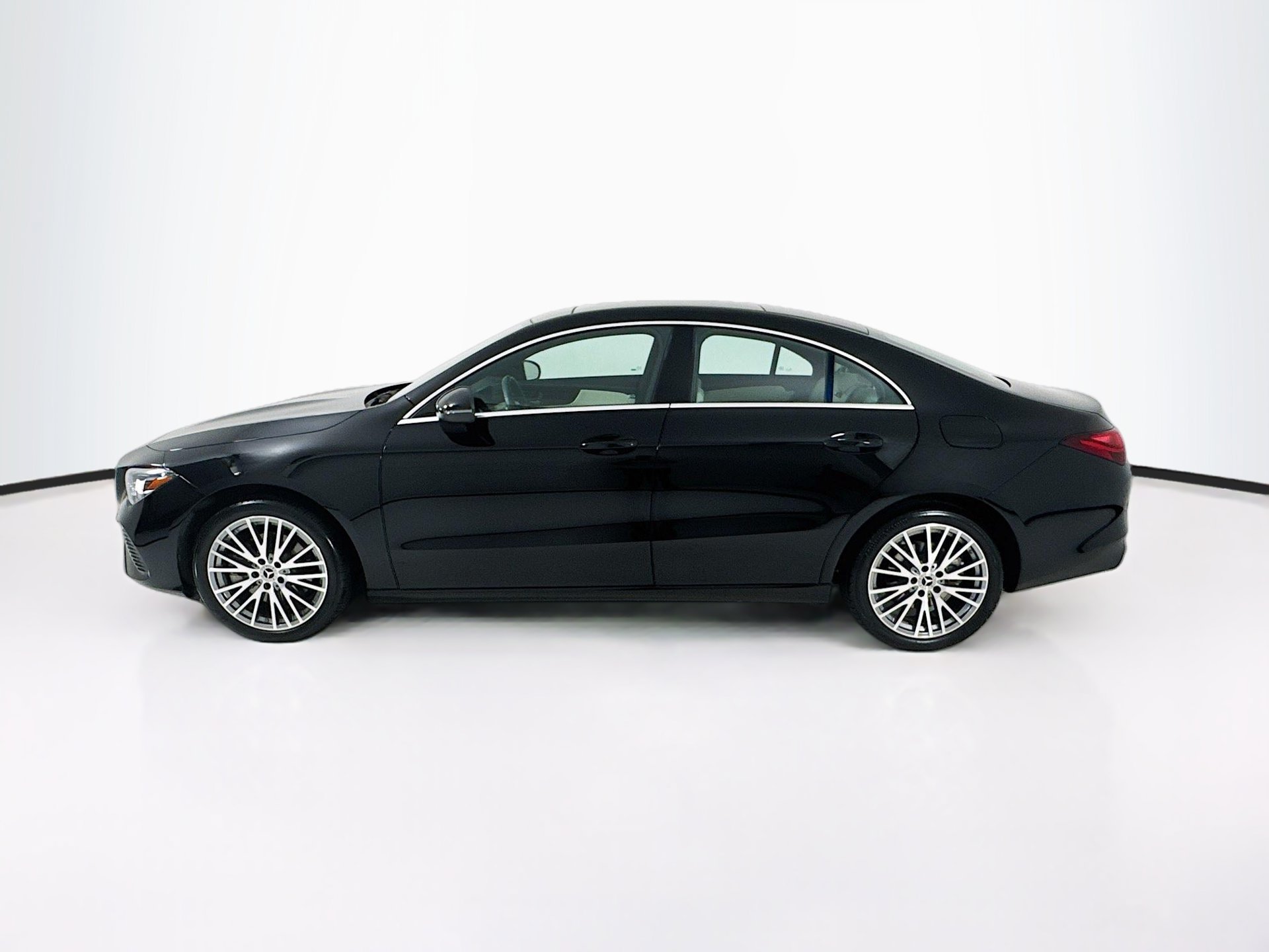 Certified 2026 Mercedes-Benz CLA 250 image 5