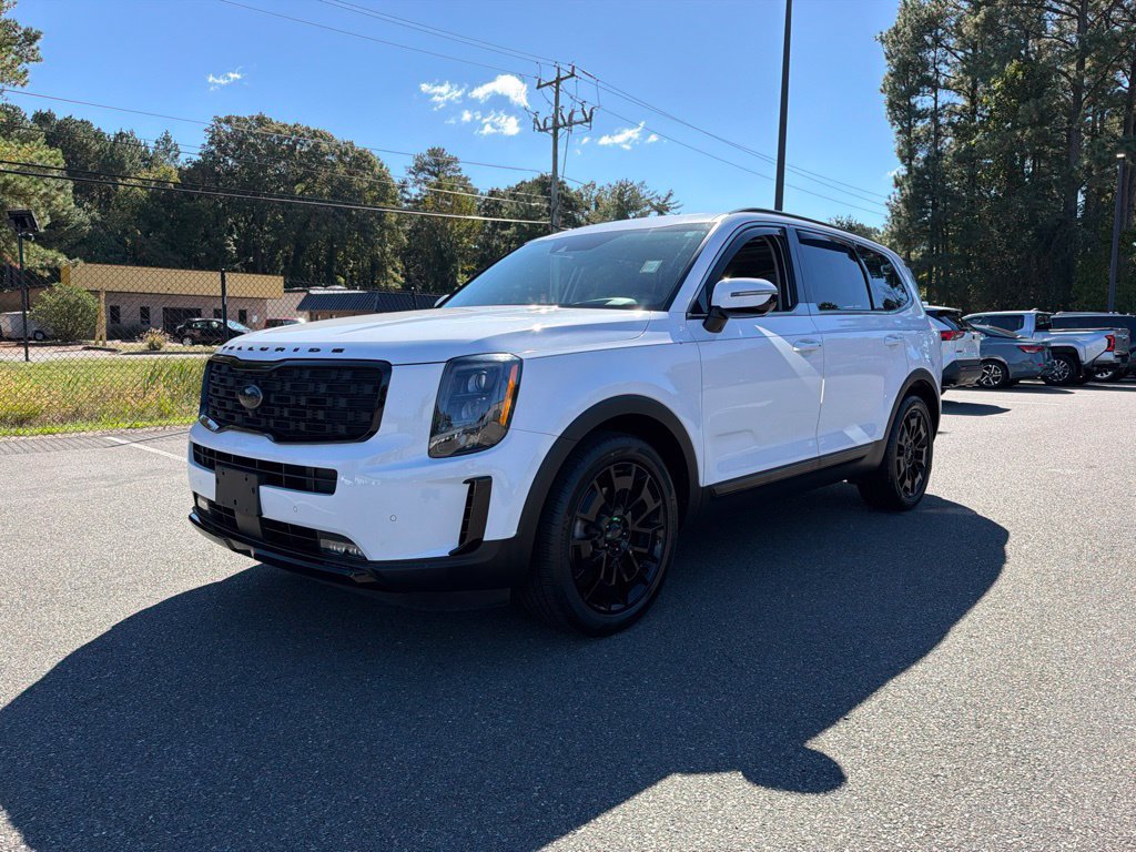 Used 2021 Kia Telluride SX w/ SX Prestige Package AWD/4WD image 2