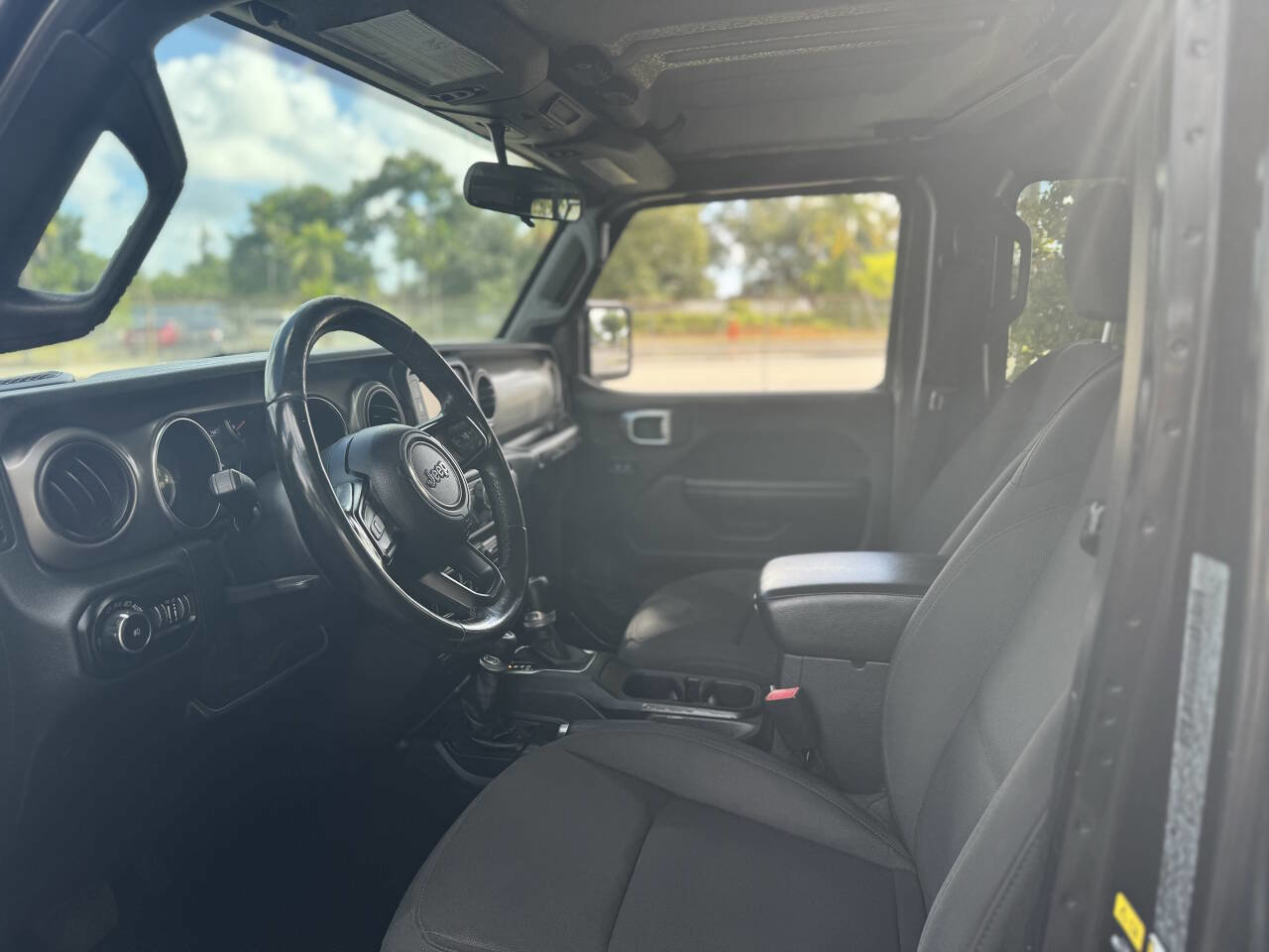 Used 2020 Jeep Wrangler Unlimited Sport S image 10
