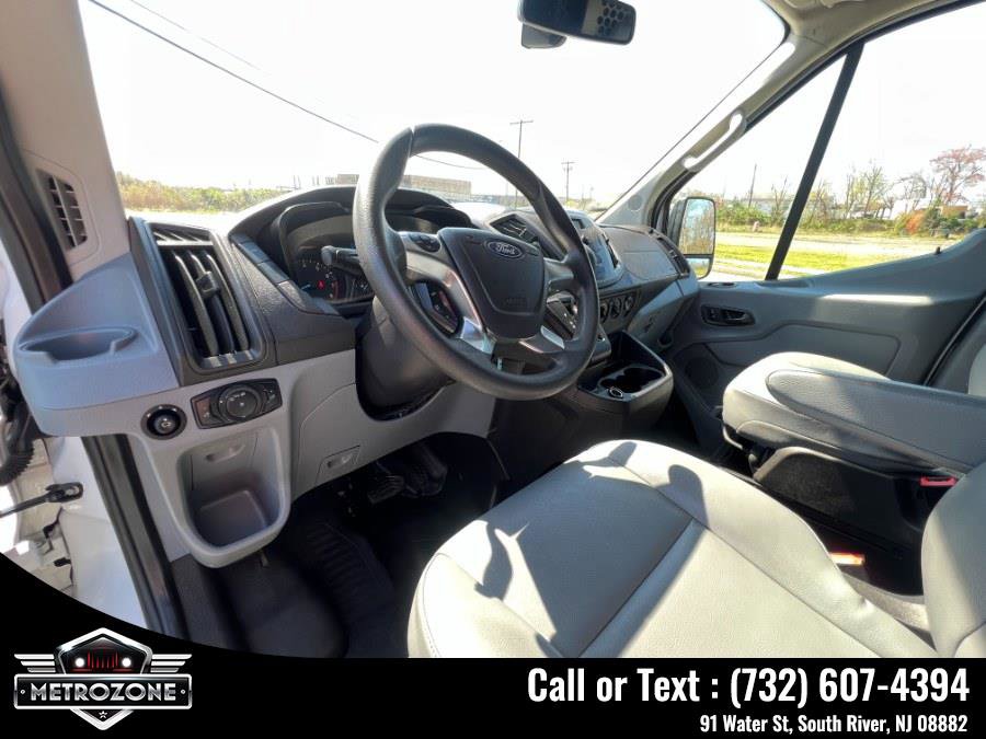 Used 2019 Ford Transit 250 148 High Roof image 23