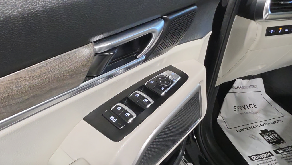 Used 2021 Kia Telluride EX w/ EX Premium Package AWD/4WD image 13