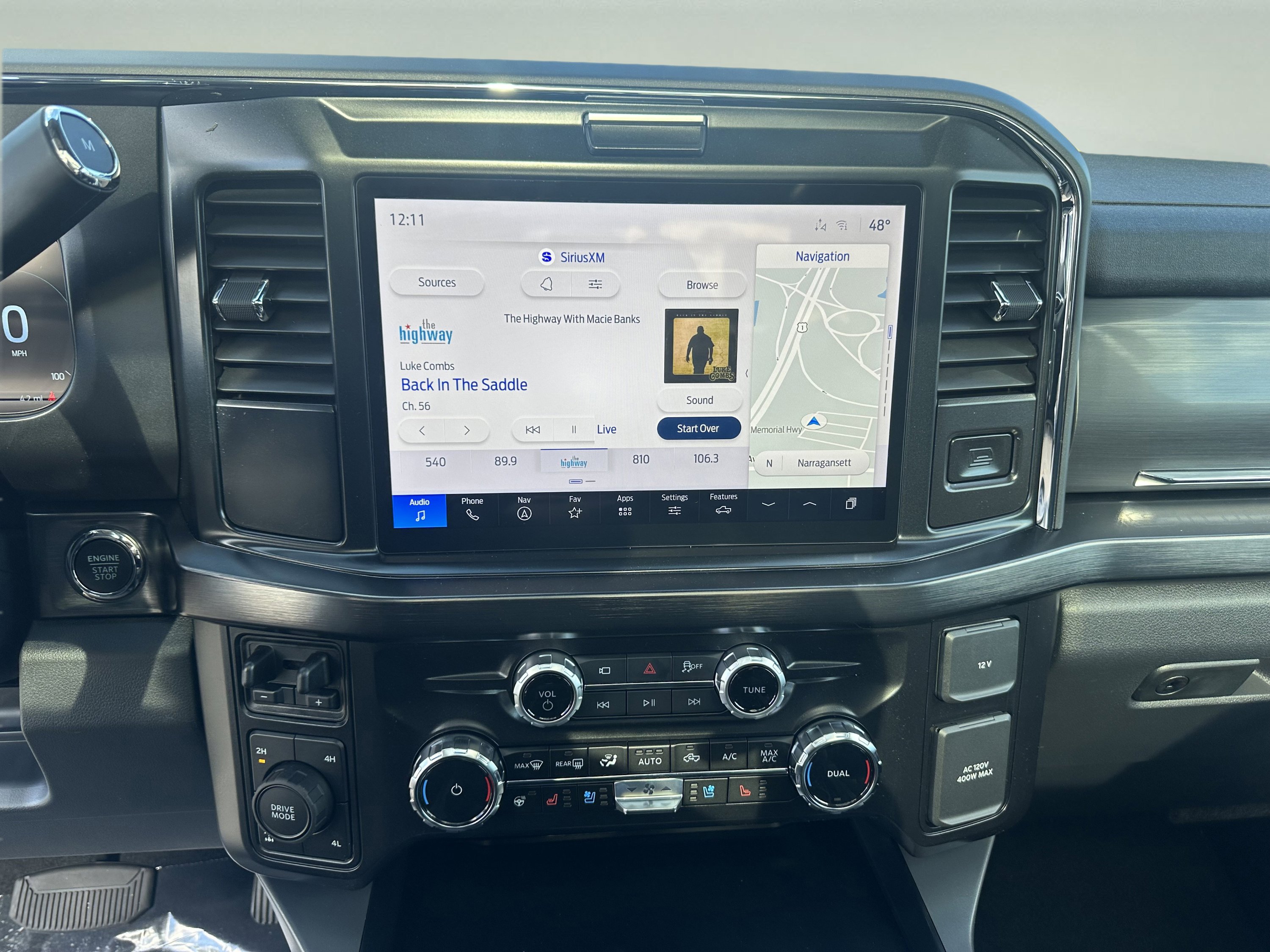 New 2026 Ford F350 Lariat w/ Chrome Package image 14