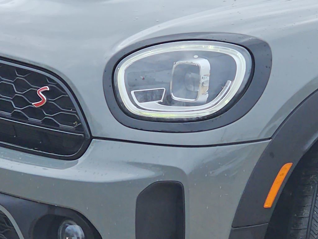 Used 2022 MINI Cooper Countryman S w/ Premium Package image 17