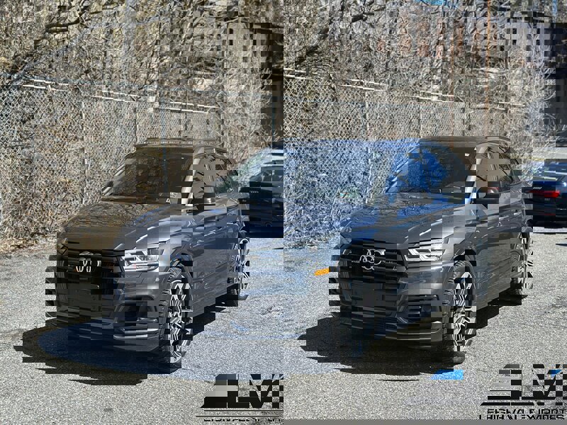 Used 2020 Audi SQ5 Prestige image 5