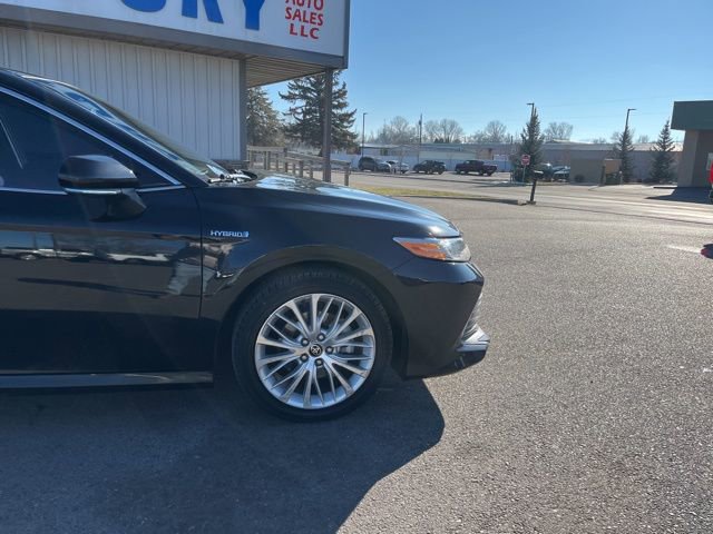 Used 2020 Toyota Camry XLE image 13