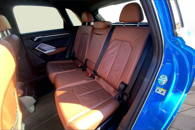 Used 2020 Audi Q3 2.0T Premium w/ Convenience Package image 18