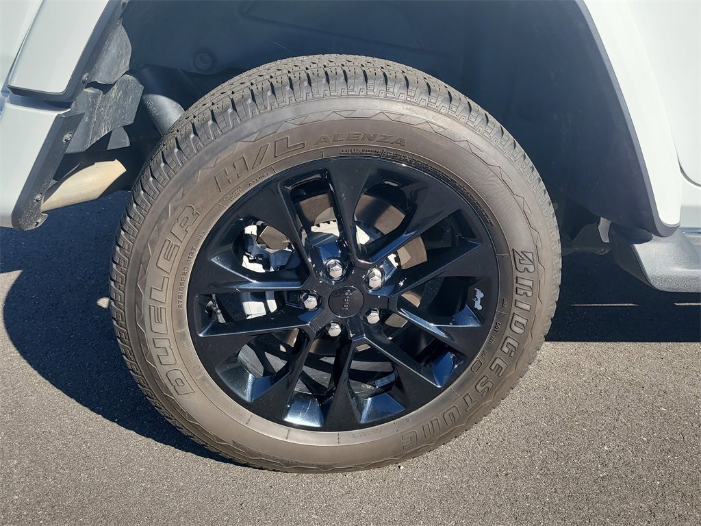 Used 2022 Jeep Wrangler Unlimited Sahara image 5