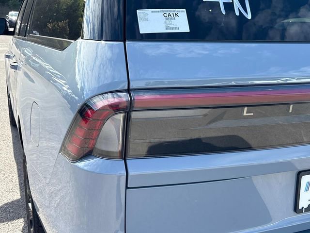 New 2025 Lincoln Navigator L Reserve w/ Jet Appearance Package image 11