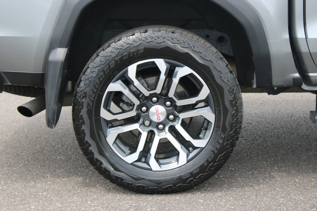 Used 2023 GMC Canyon AT4 w/ AT4 Premium Package AWD/4WD image 14