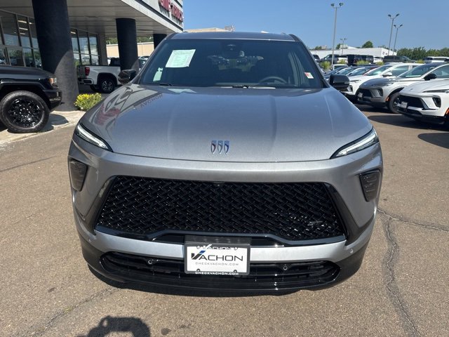 New 2025 Buick Enclave Sport Touring w/ Super Cruise Package image 2