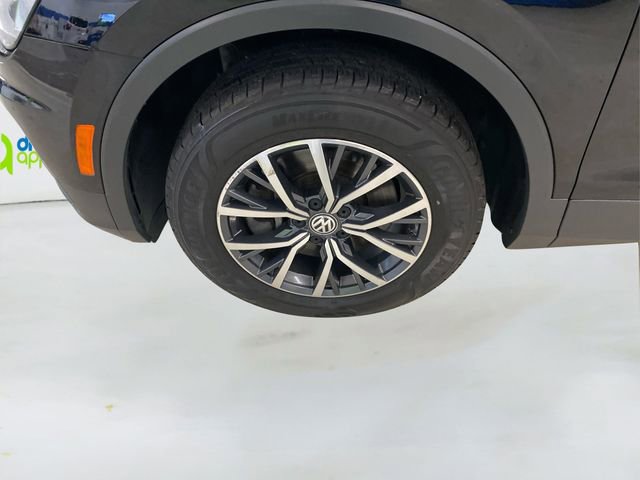 Used 2019 Volkswagen Tiguan SE image 18