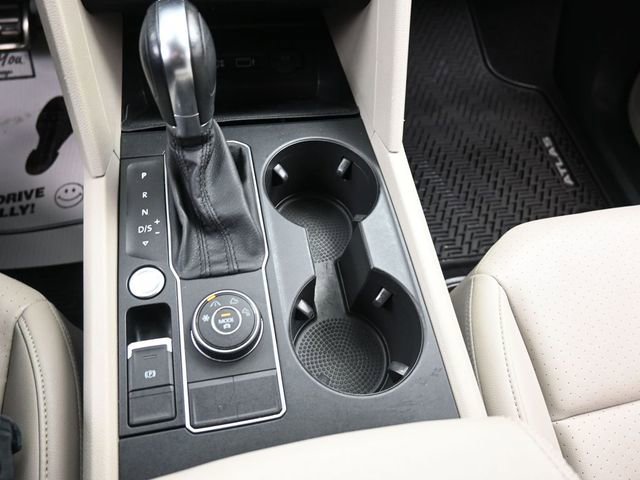 Used 2019 Volkswagen Atlas SE image 11