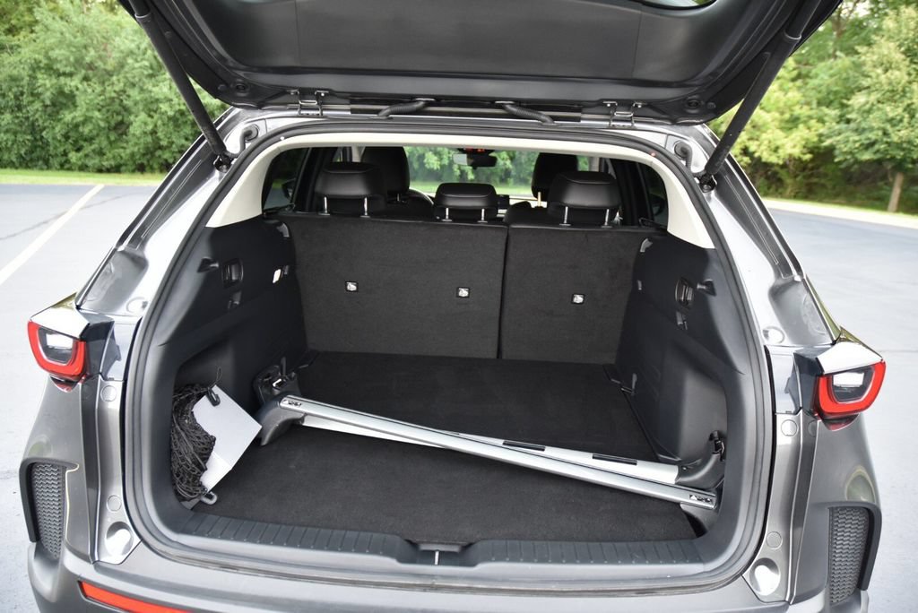 Used 2024 MAZDA CX-50 AWD 2.5 S w/ Cargo Package image 31