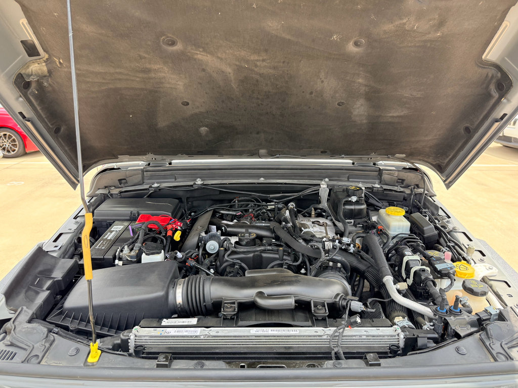 Used 2018 Jeep Wrangler Unlimited Sport S AWD/4WD image 34