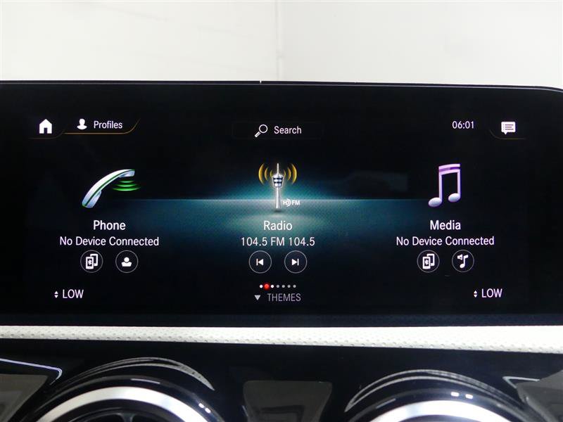 Used 2021 Mercedes-Benz CLA 250 image 40