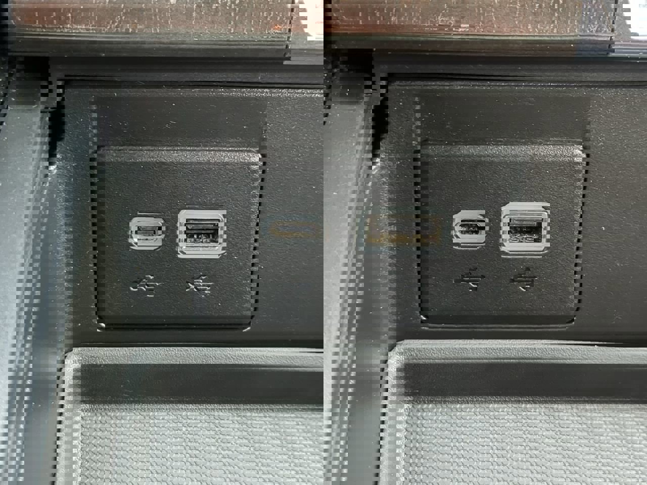 Used 2023 GMC Yukon XL Denali Ultimate image 21