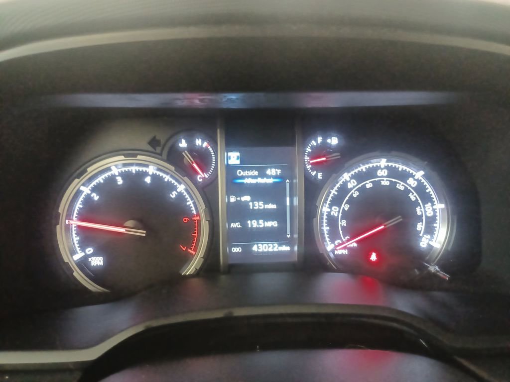 Used 2024 Toyota 4Runner TRD Off-Road Premium w/ Moonroof Package image 16