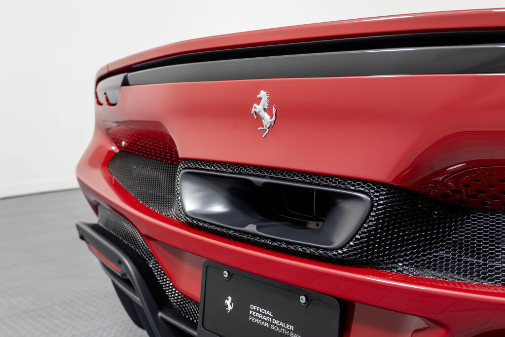 Used 2026 Ferrari 296 GTS RWD image 39