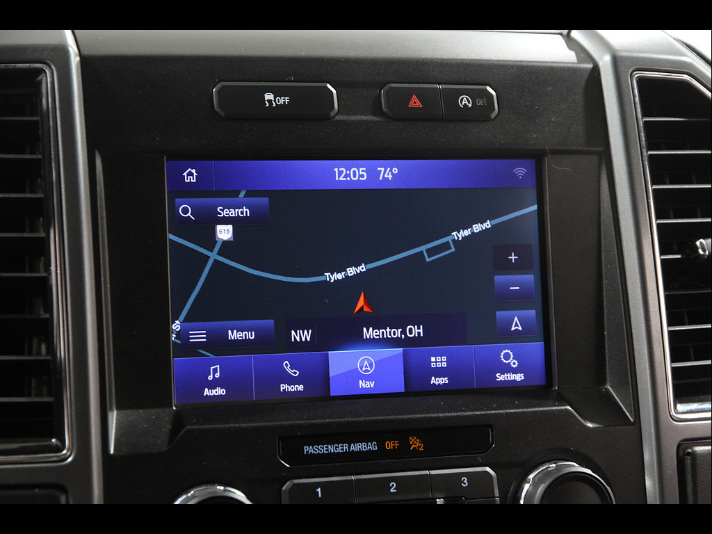 Used 2019 Ford F150 XLT w/ Equipment Group 302A Luxury AWD/4WD image 13