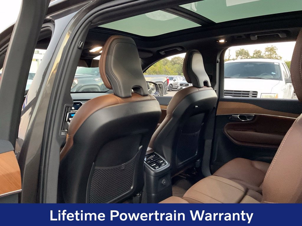 Certified 2024 Volvo XC90 T8 Plus AWD/4WD image 23